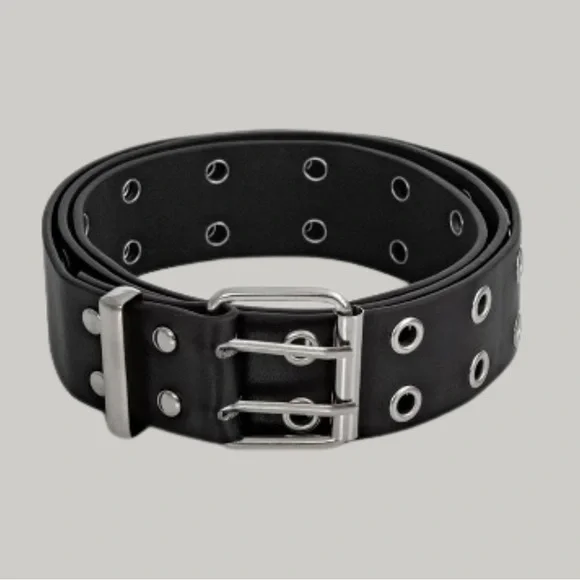 LIKE NEW Grommet Belt - Picture 1 of 3